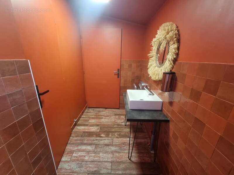 Commerce à SAINT-PIERRE-D'OLERON