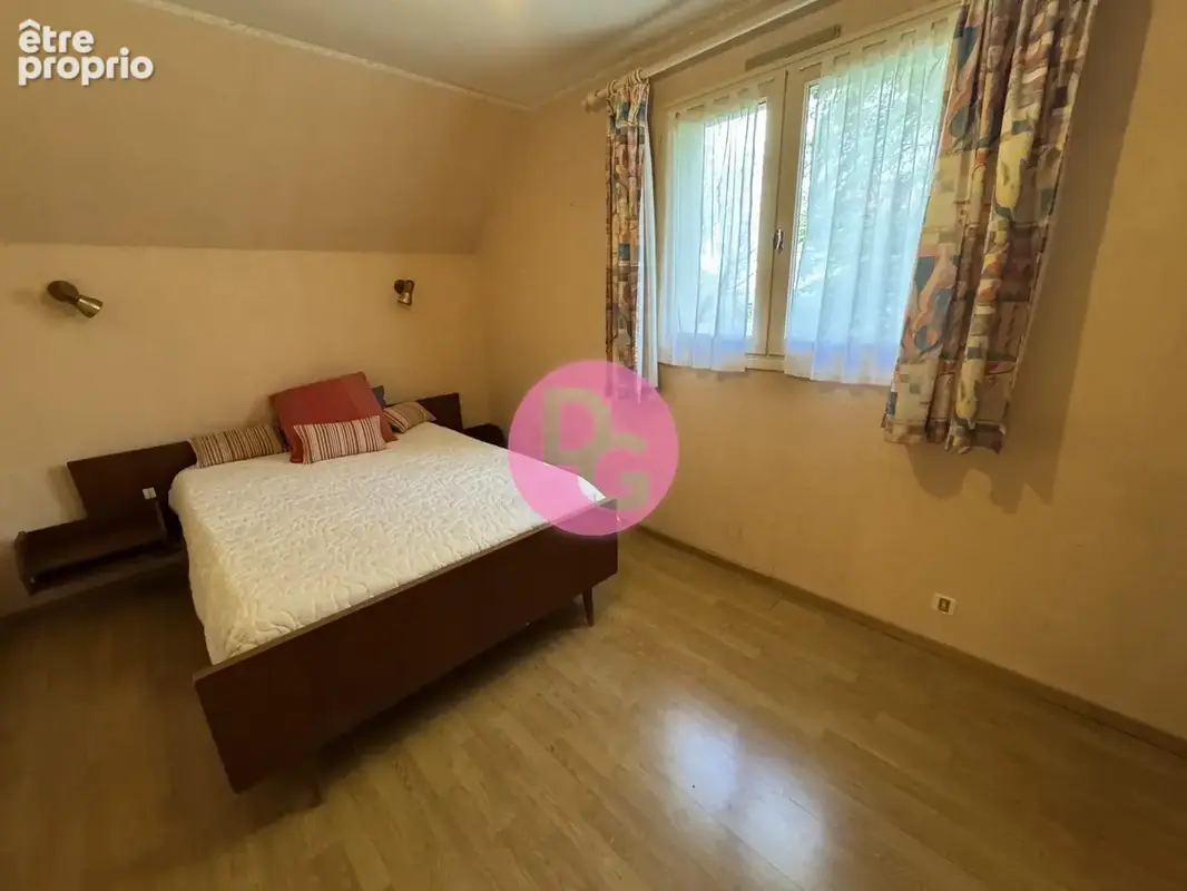 Maison 6 pièces 125 m² à vendre à Decazeville (12300) - photo 9