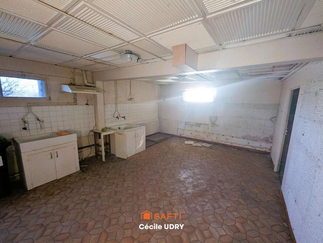 Photo 9 - Maison à VERNOU-SUR-BRENNE