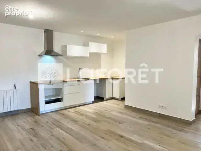 Appartement Saint Genis Laval 2 pièce(s) 43 m2 - photo 8