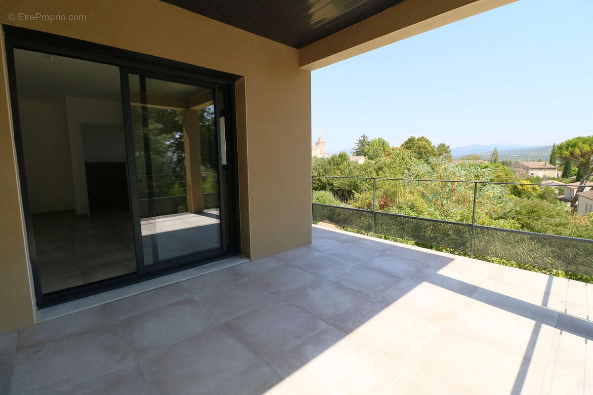 Maison à MONTBOUCHER-SUR-JABRON