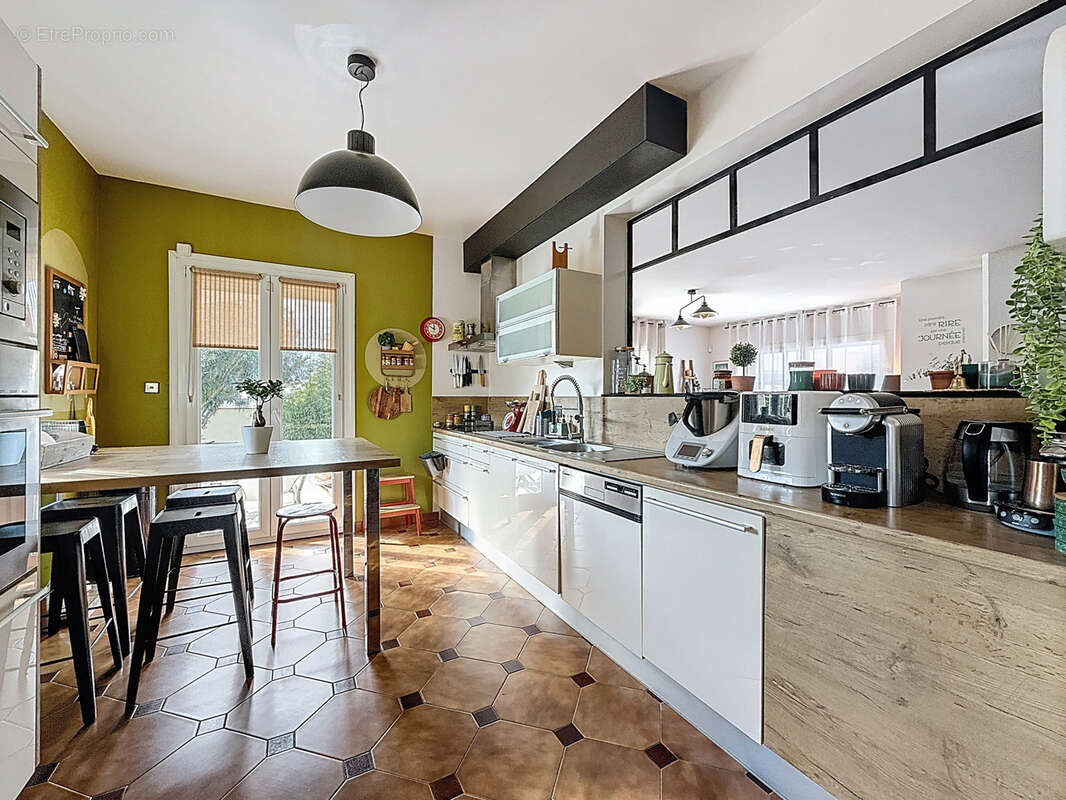 Maison à VILLENEUVE-DE-LA-RAHO