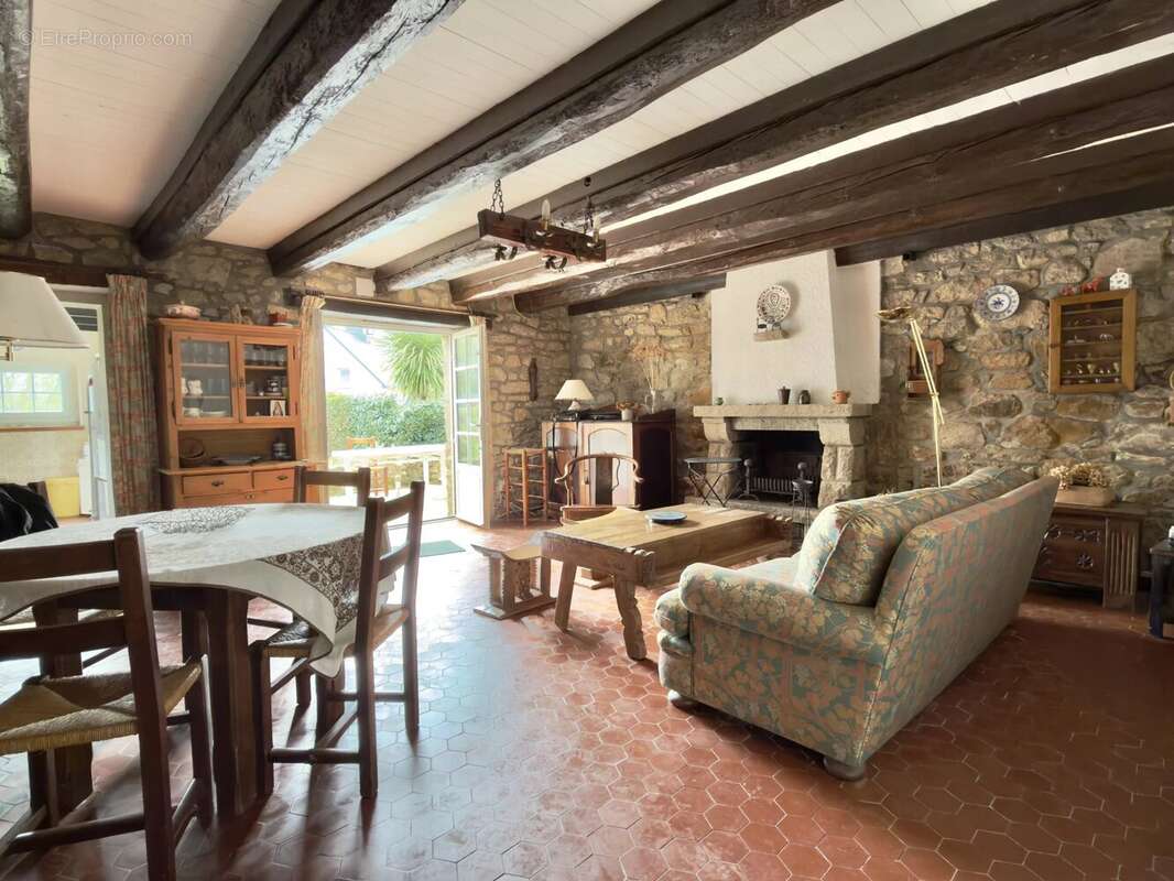 Maison à LARMOR-BADEN