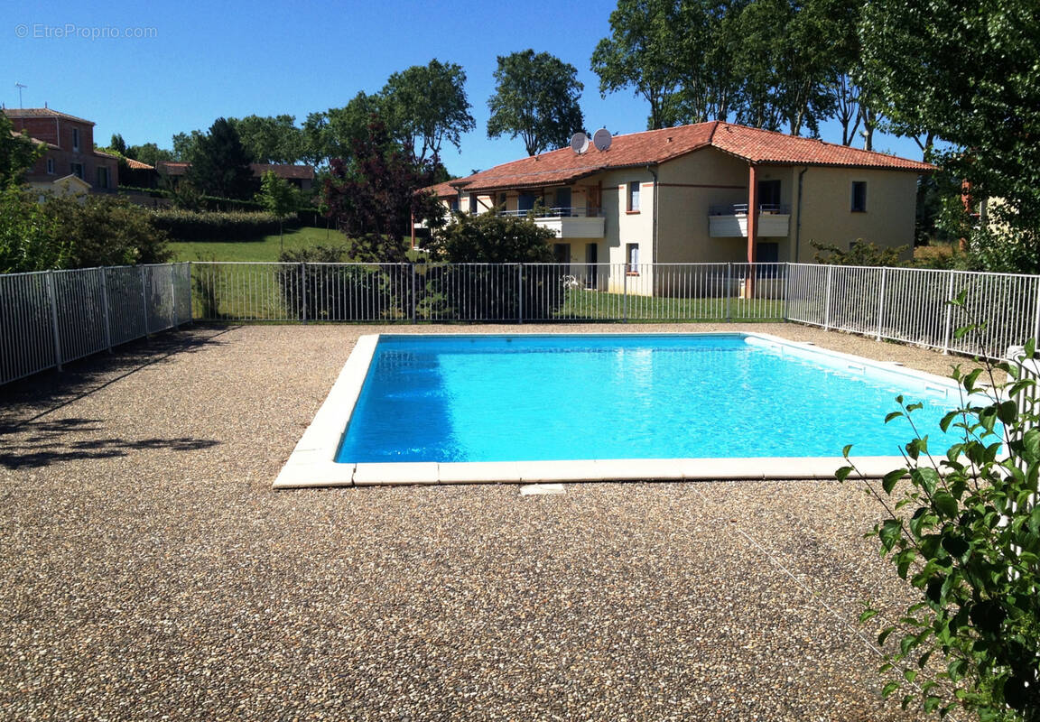 Appartement à LAYRAC