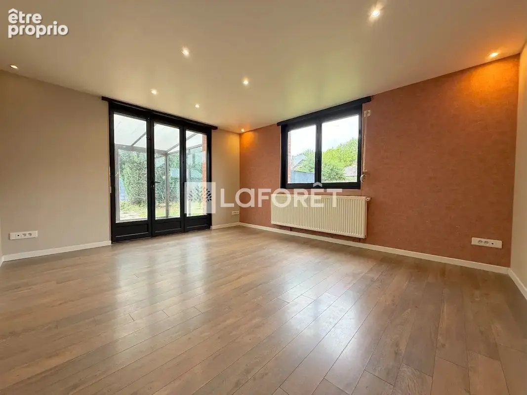 DEJA VENDU PAR LAFORET DOUAI - Maison Auby, 2 chambres jardin garage - photo 3