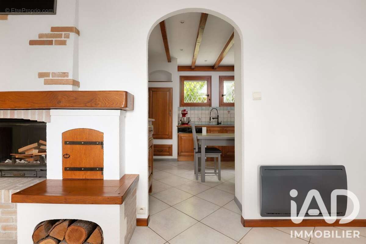 Maison 143 m² à Gaillac  - photo 9