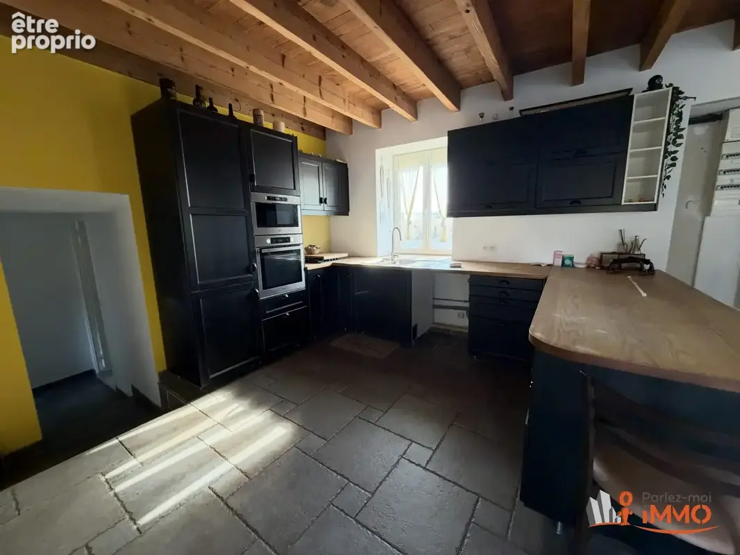 Maison 5 pièces 96 m² à vendre à Montbrison (42600) - photo 2