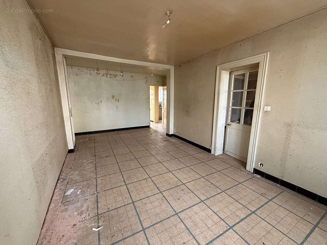 Maison à LE NEUBOURG