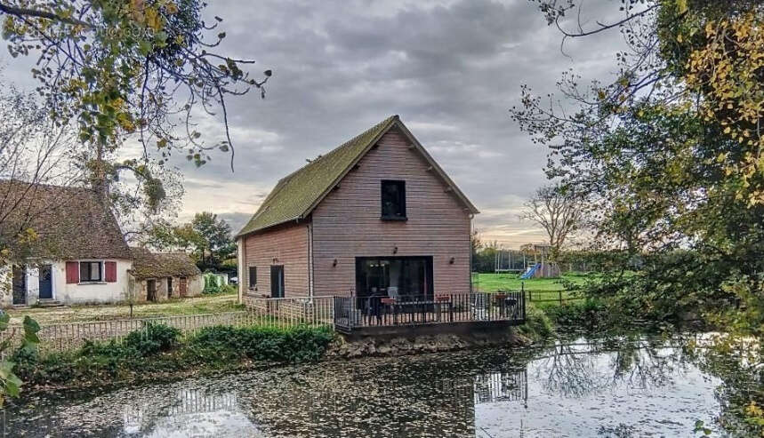 Maison à LA FERTE-BERNARD