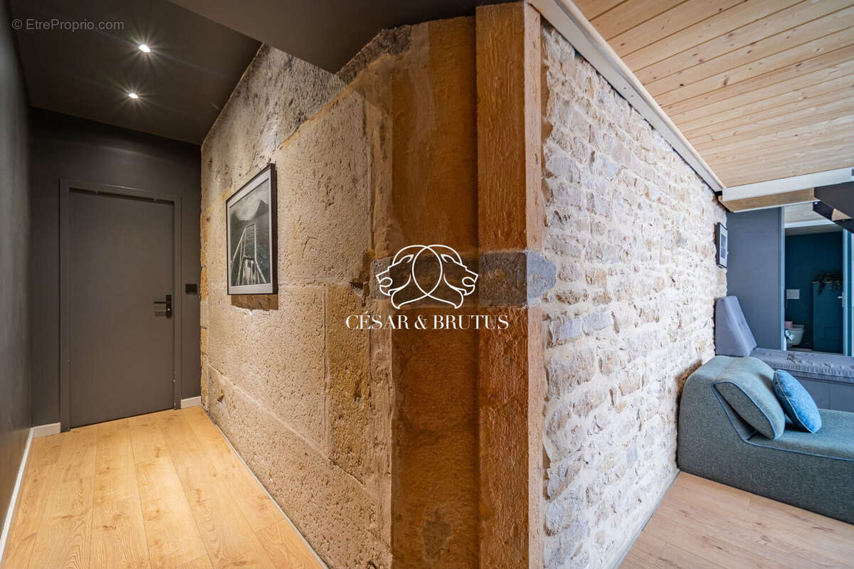 Appartement 86 m² à Lyon-1e  - photo 5