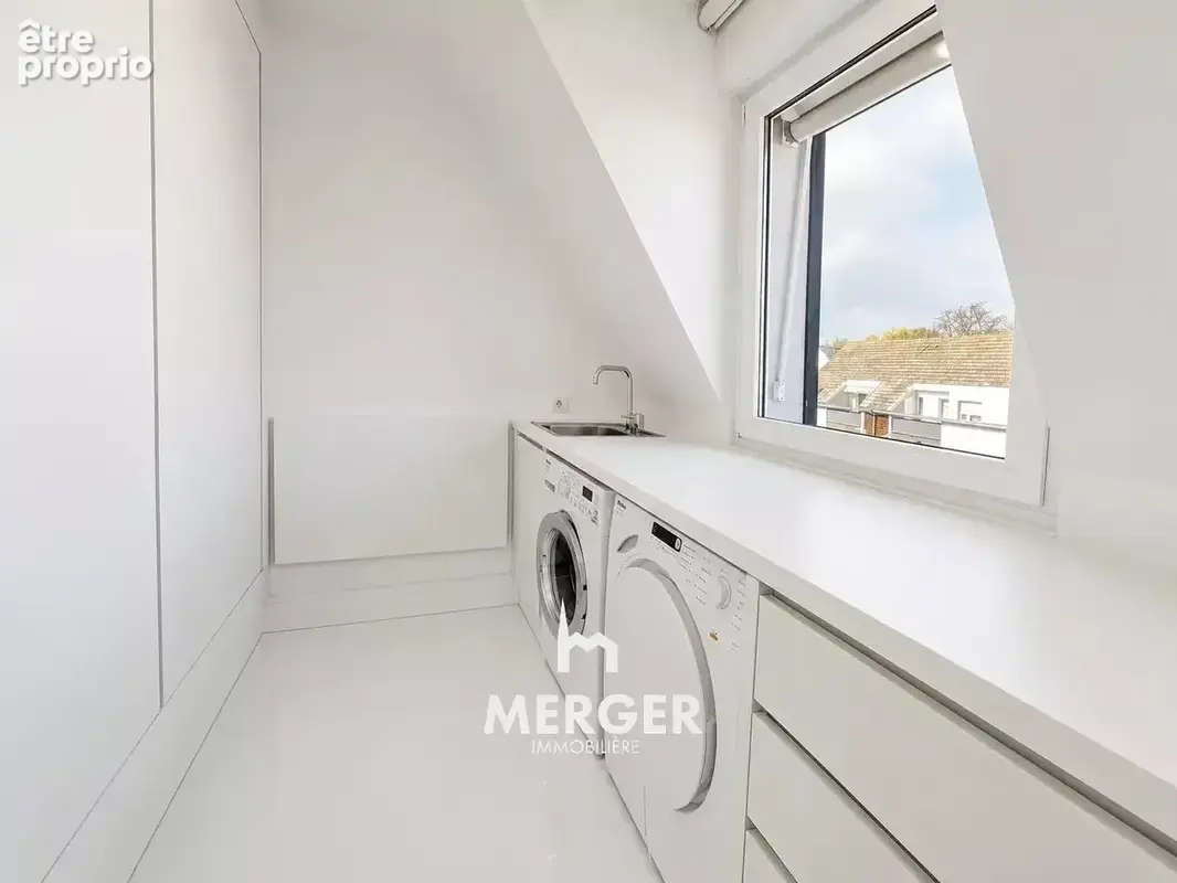 Superbe attique climatise,  65 m² de terrasses - photo 7