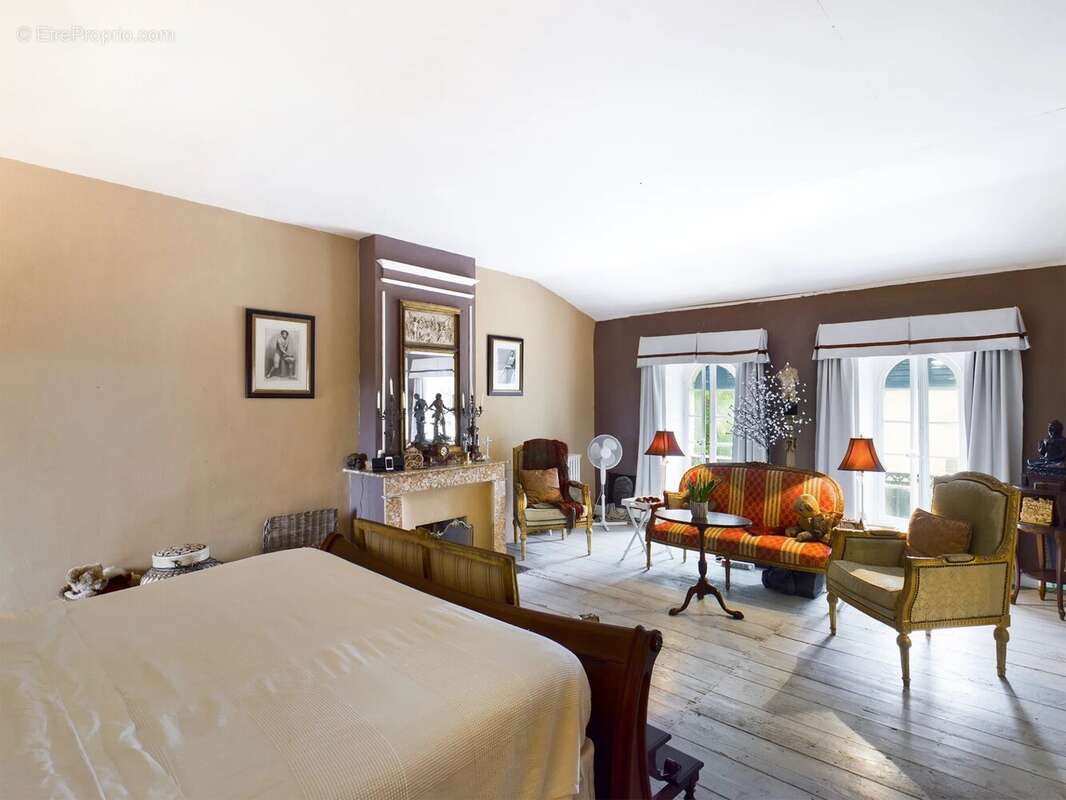 Domaine avec dépendances privatif - photo 12