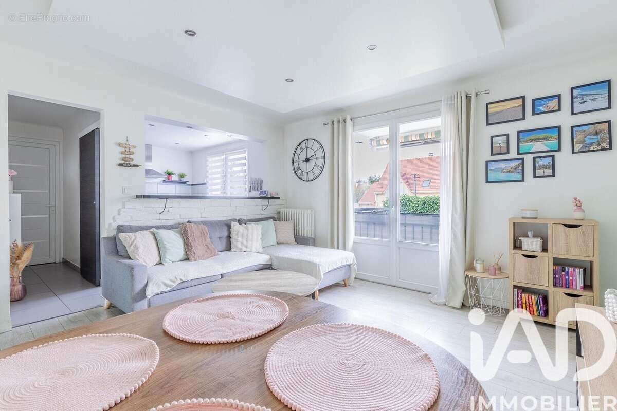 Photo 3 - Maison à YERRES