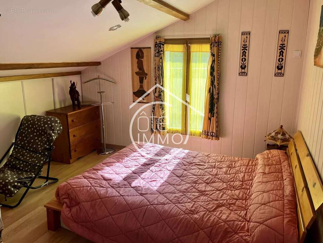 Maison à GAGEAC-ET-ROUILLAC