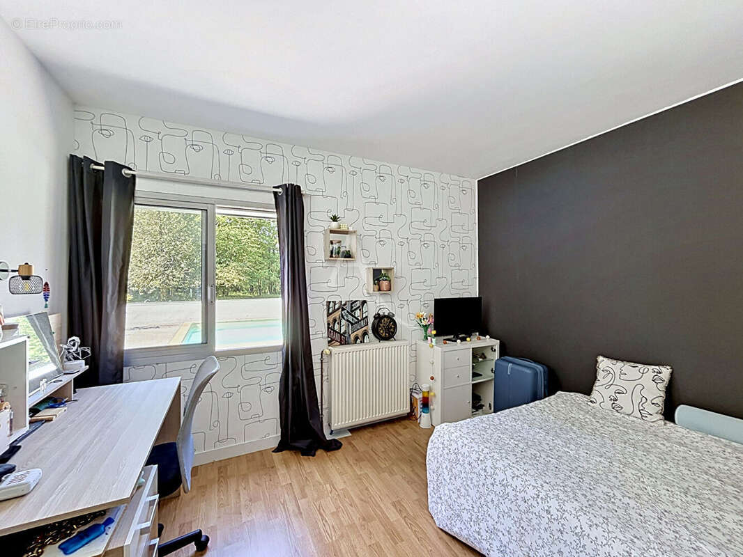 Maison à VIHIERS