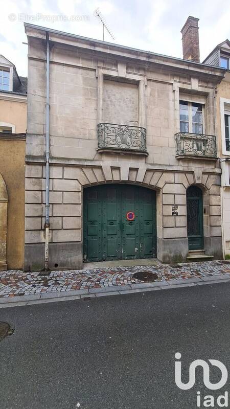 Photo 1 - Maison à LA FERTE-BERNARD