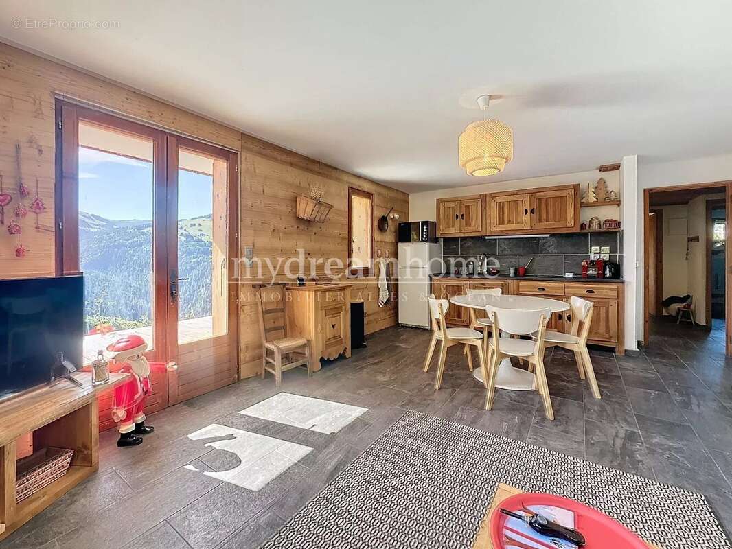 Maison à SAINT-NICOLAS-LA-CHAPELLE