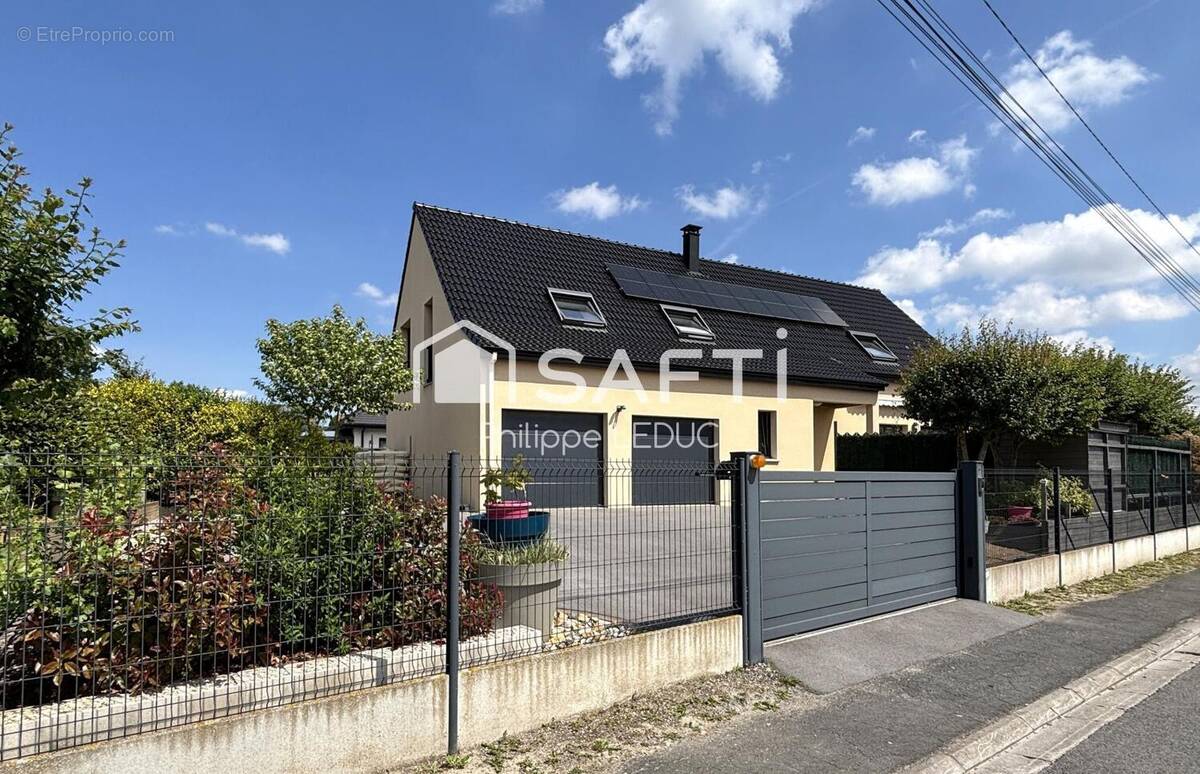 Photo 1 - Maison à RAILLENCOURT-SAINTE-OLLE