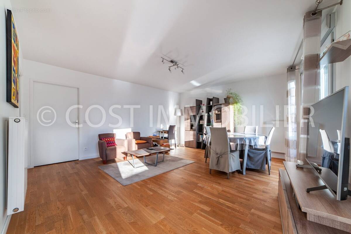 Appartement à ASNIERES-SUR-SEINE