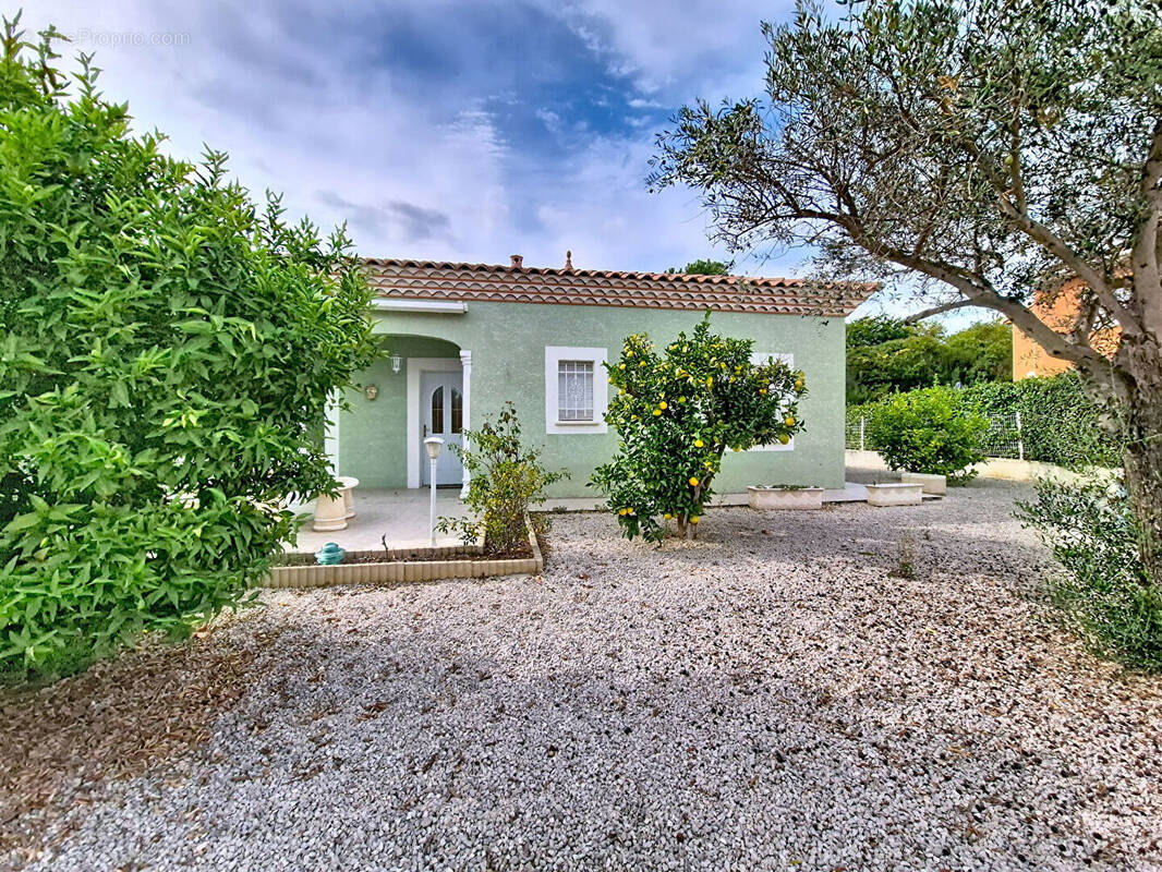 Maison à VILLENEUVE-LES-BEZIERS