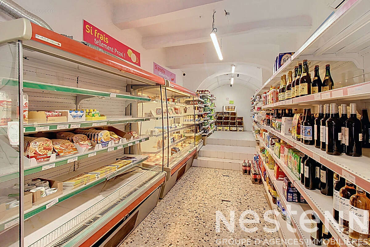 Commerce à FIGANIERES