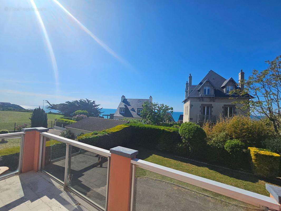 Granville, Face à la Manche : Demeure d'Exception avec Vue Mer Panoramique 186 m2 - photo 4