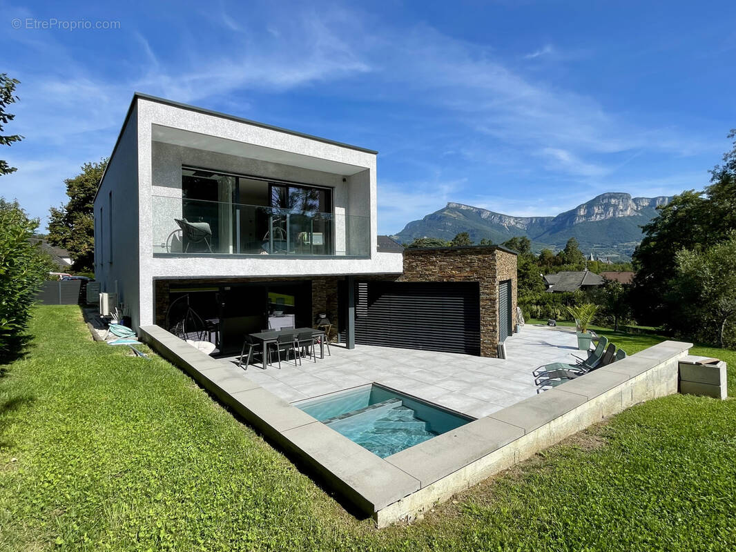 Maison à BARBERAZ