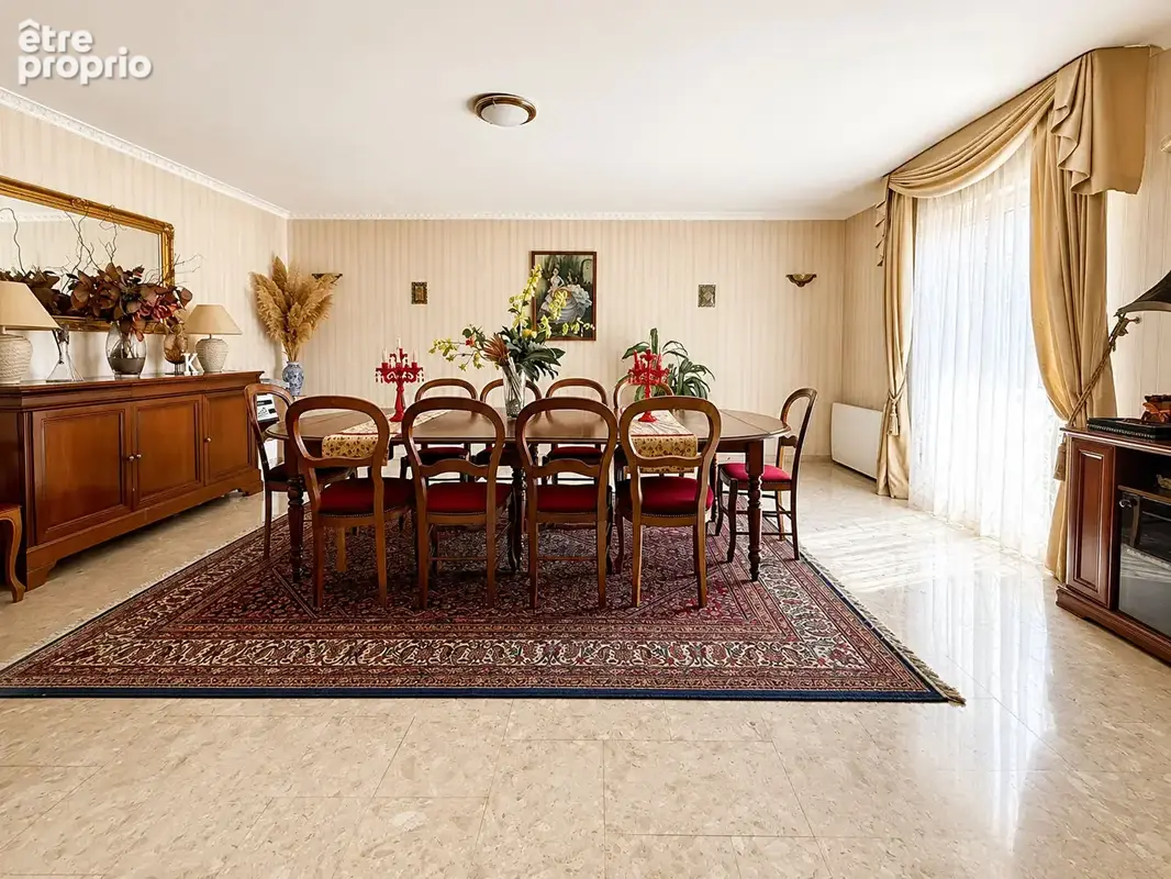 Demeure de 350 m2 + 106m2, Piscine, terrain de tennis, 3282 parcelles - photo 5