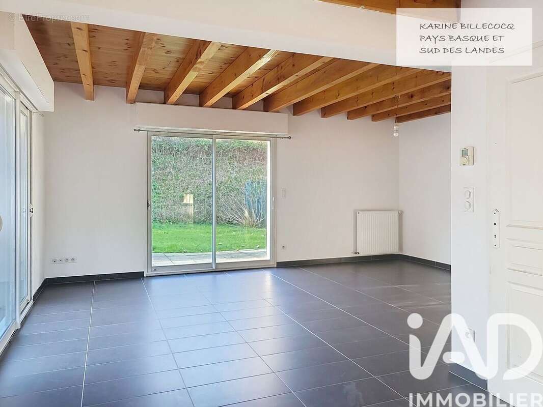 Photo 3 - Maison à URT