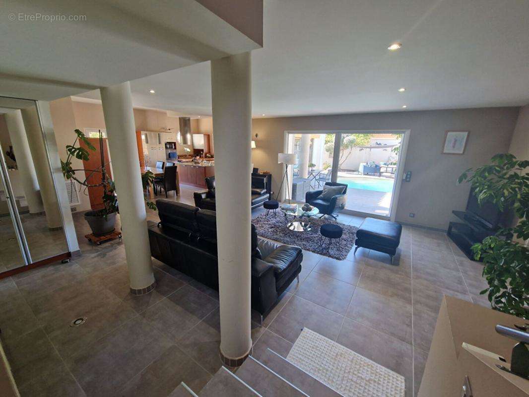 Maison à AIGUES-MORTES