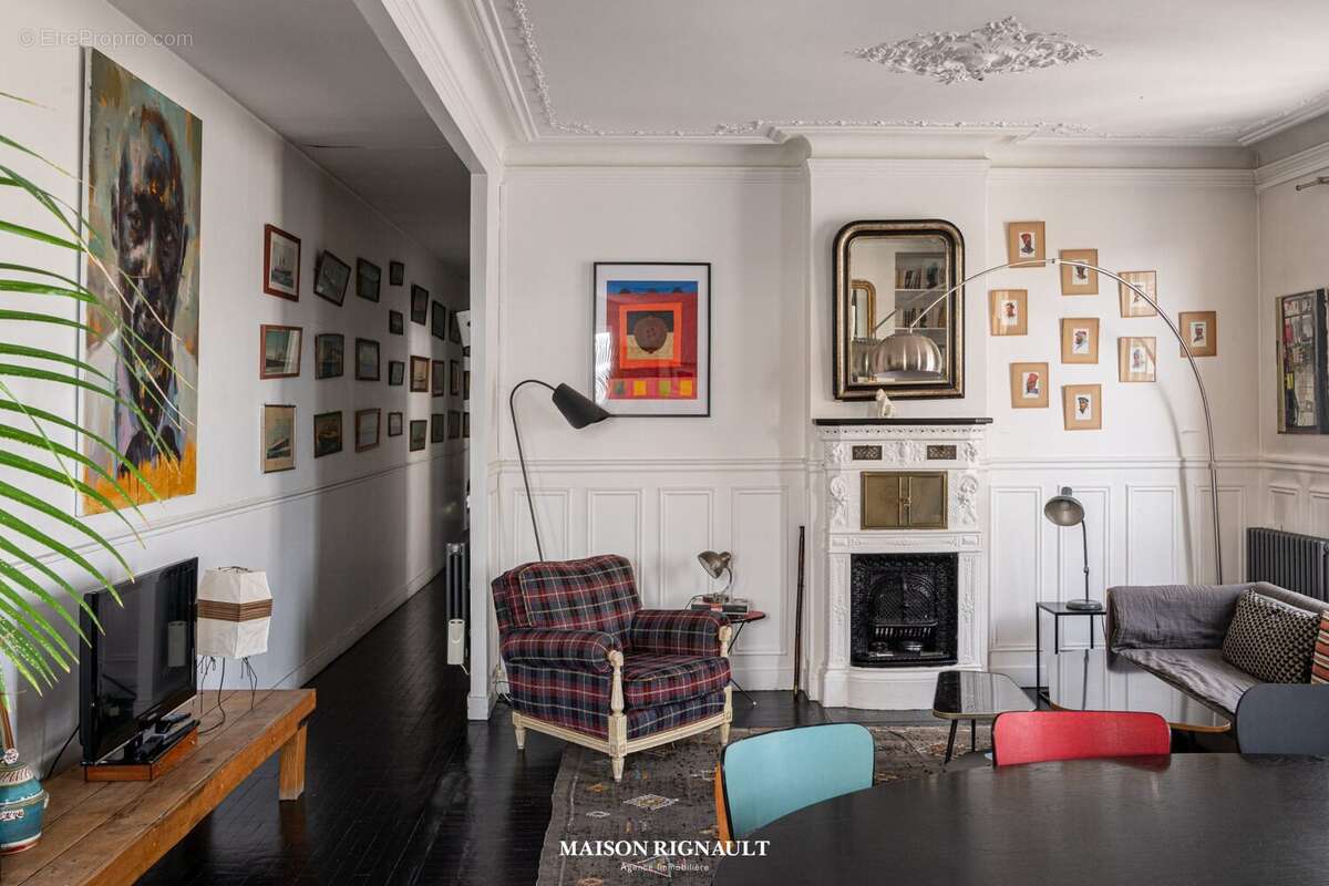 Appartement à PARIS-18E