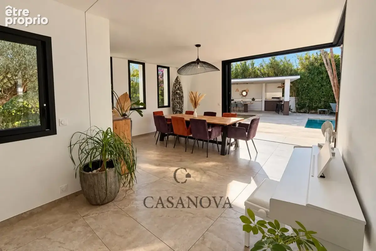 Villa contemporaine avec suite parentale sur piscine, dépendance et jardin paysager à Mireval - photo 9
