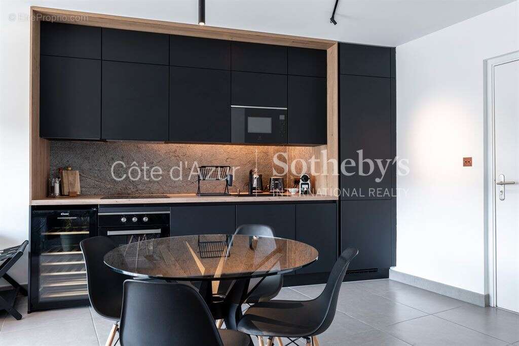 Appartement contemporain de 40 m² avec terrasse, jacuzzi et garage dans une résidence de standing - photo 4