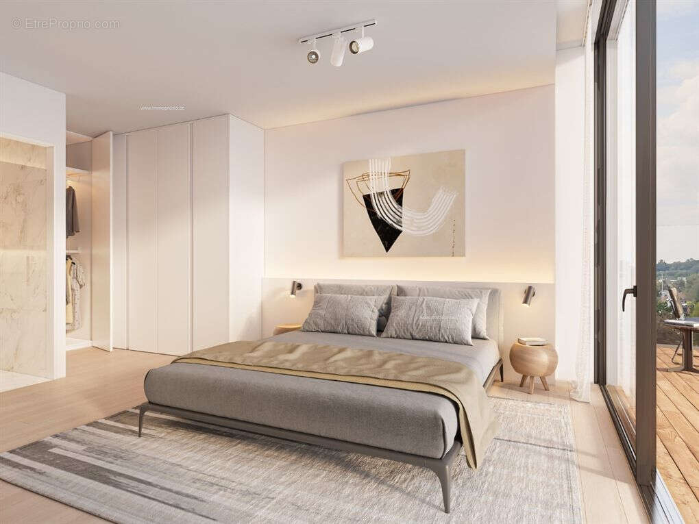 Appartement à LE MUY