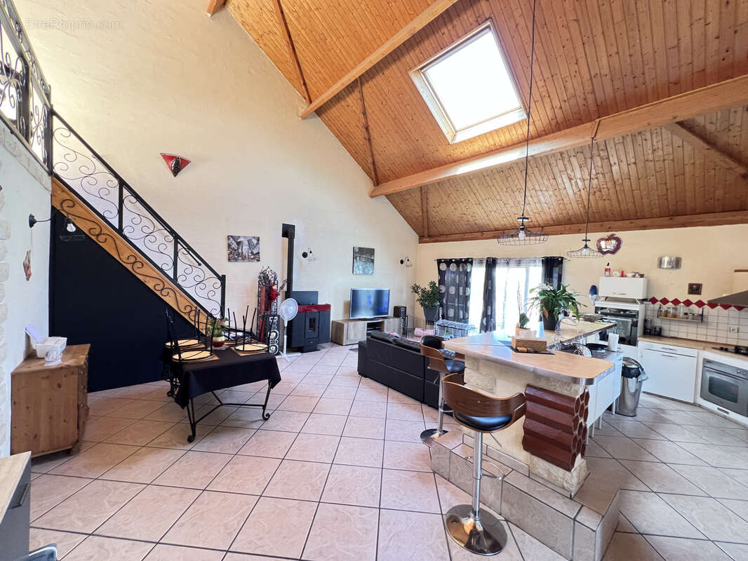 Maison à MAROMME