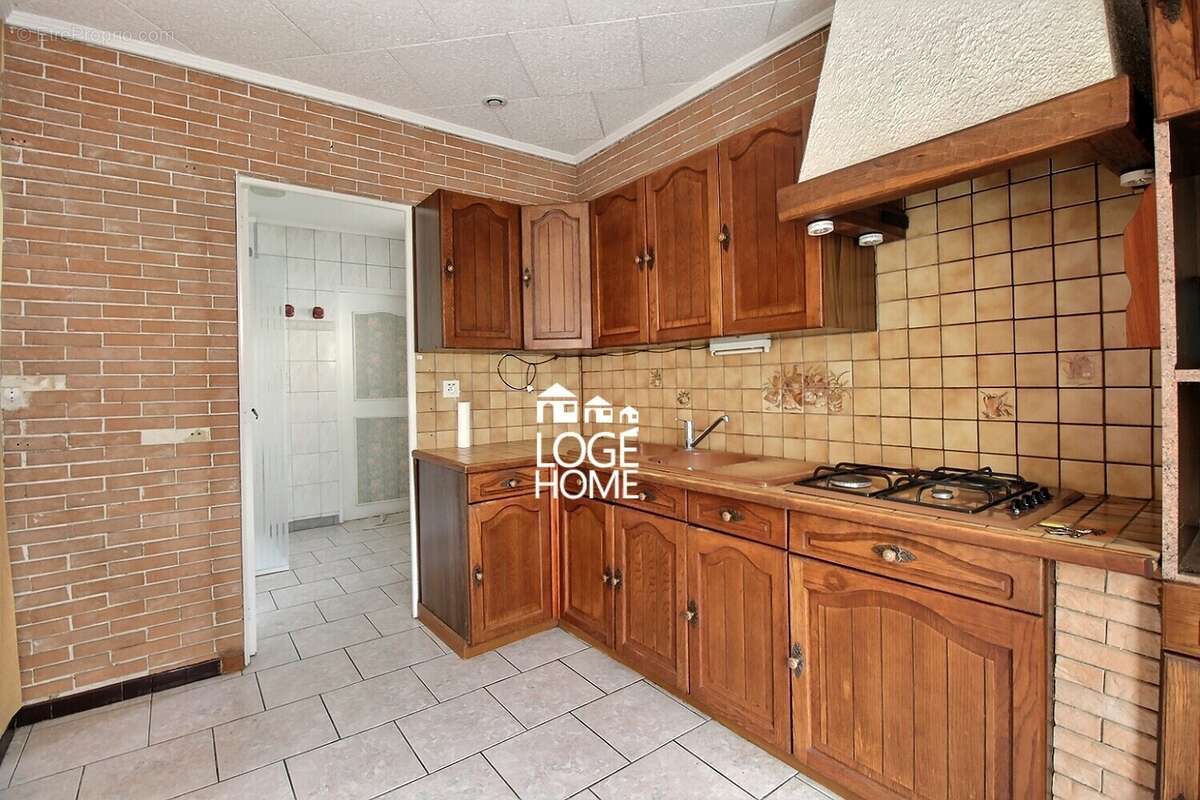 Cuisine - Maison à BILLY-MONTIGNY