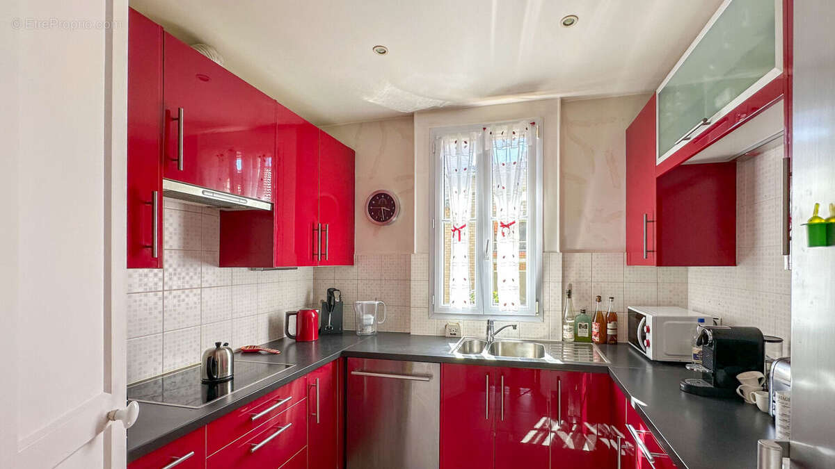 Appartement à ASNIERES-SUR-SEINE