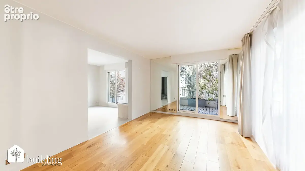 Ternes-Maillot Paris 17ème - Appartement 3 pièces 68 m² avec 20 m² de terrasse - photo 4
