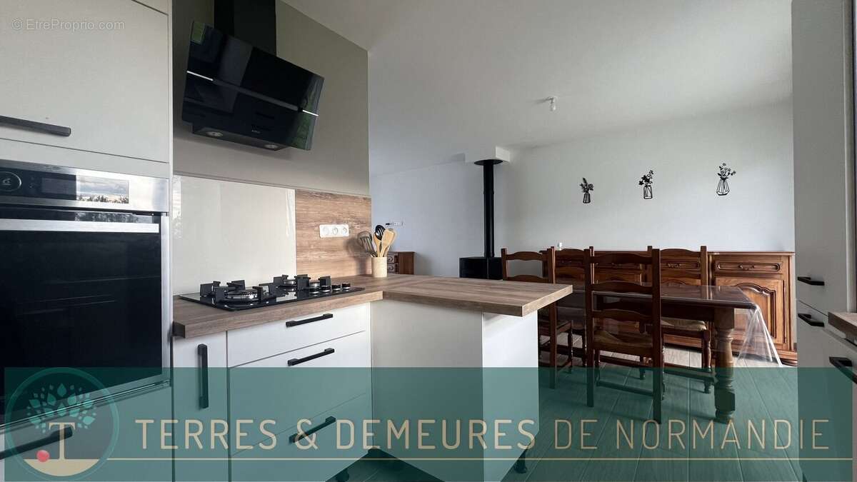 Maison à EMBREVILLE