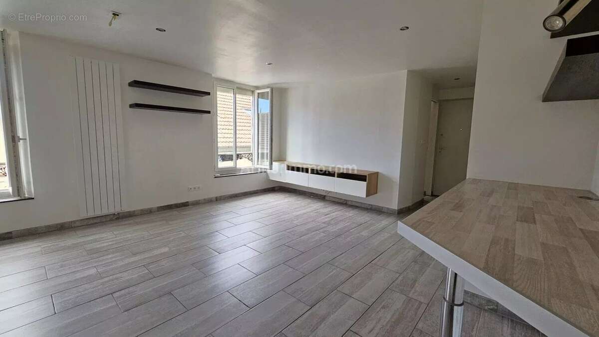 Appartement à MONTLHERY