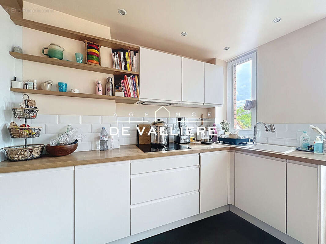 Appartement à NANTERRE