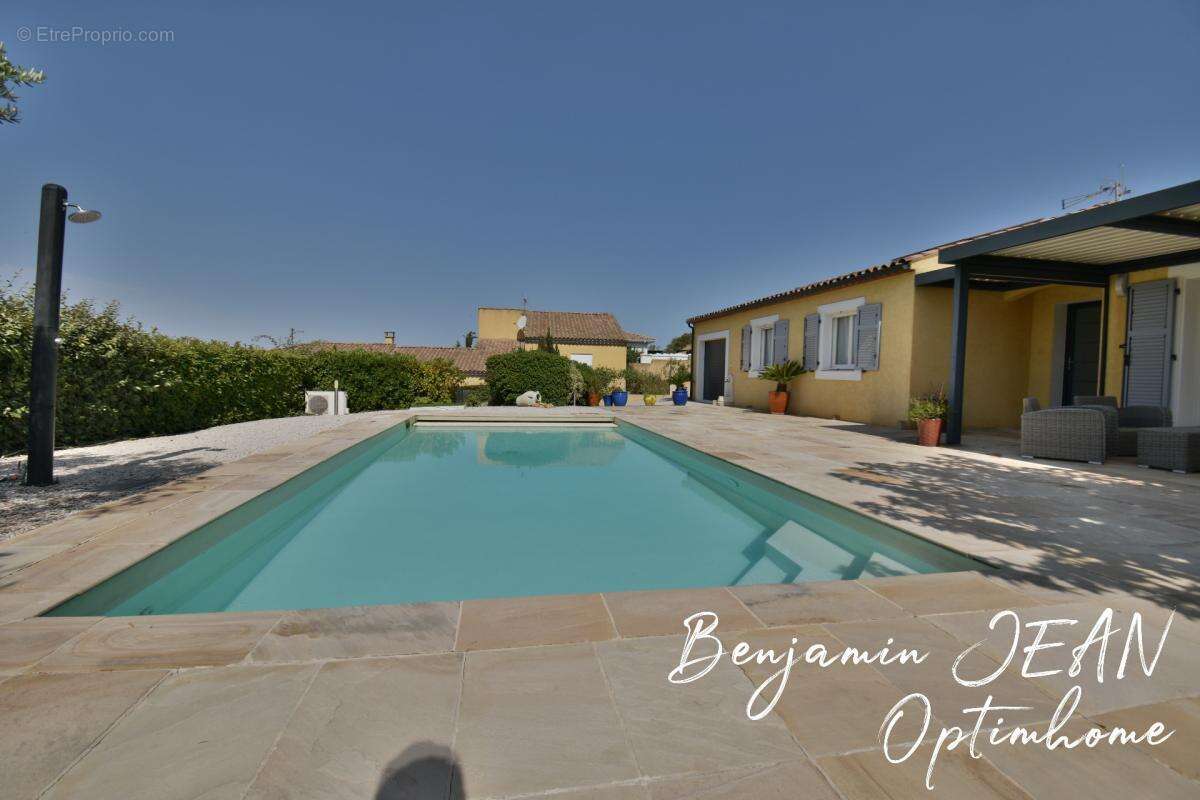 À vendre – Maison de plain-pied 115 m² à Nissan-lez-Enserune - photo 4