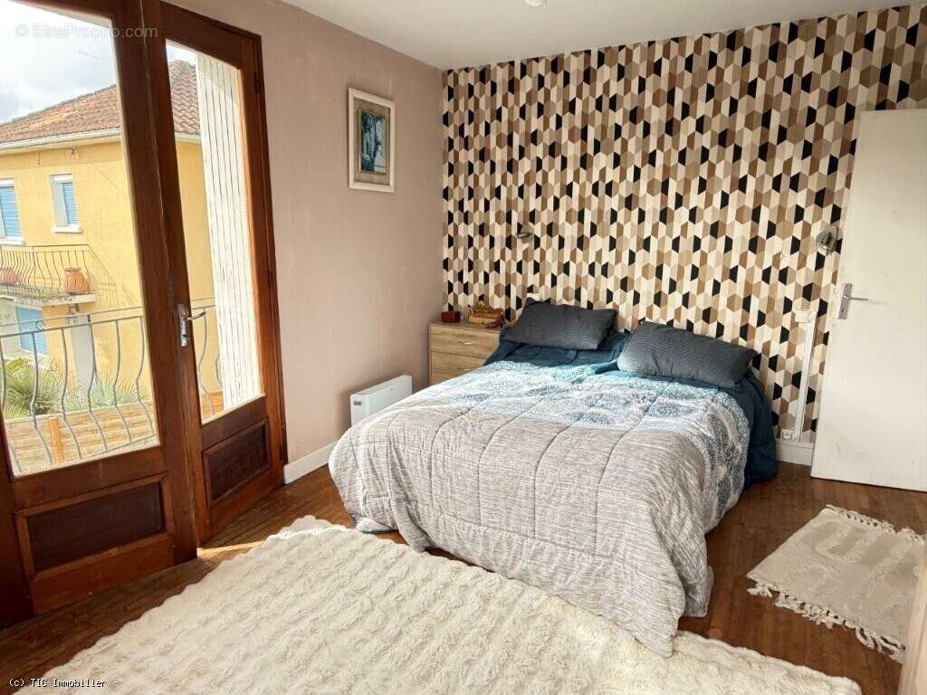 Maison à RUFFEC