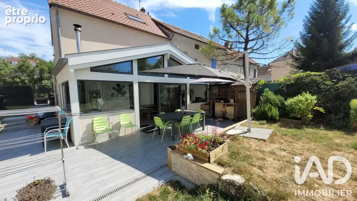 Photo 1 - Maison à ETREPILLY