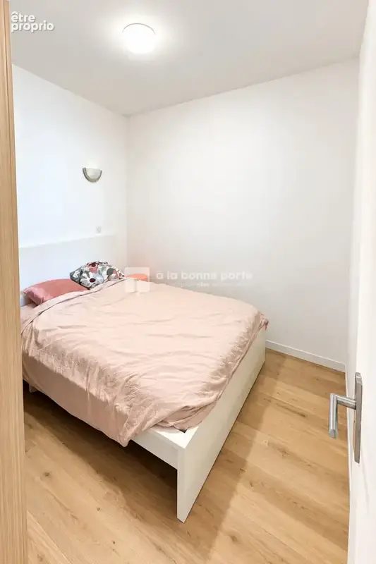 Appartement 2 pièces 30 m² à vendre à Marseille-6e (13006) - photo 5