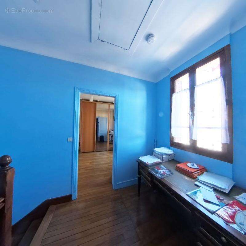 Maison à MAISONS-ALFORT