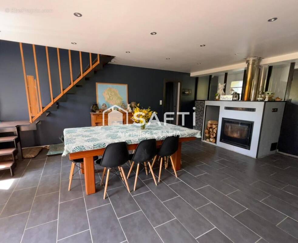 Photo 1 - Maison à VOIRON