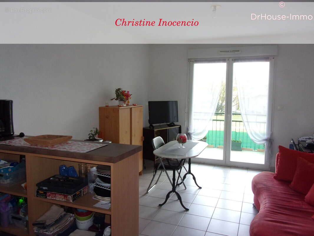 Appartement à SAINT-YZAN-DE-SOUDIAC