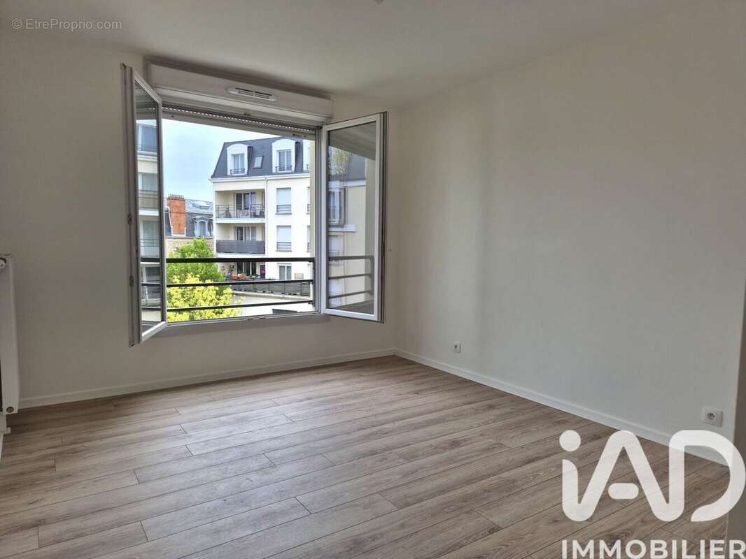 Photo 7 - Appartement à CORBEIL-ESSONNES