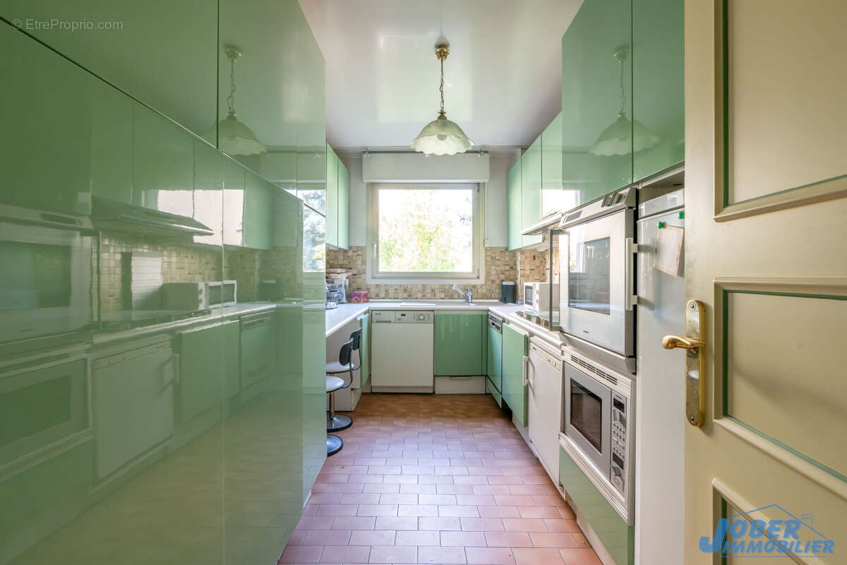 Appartement à NOGENT-SUR-MARNE
